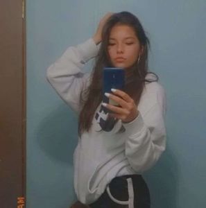 Meet your Posher, Amelia